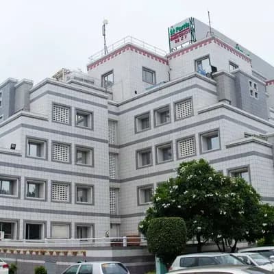 Fortis Flt. Lt. Rajan Dhall Hospital, Vasant Kunj